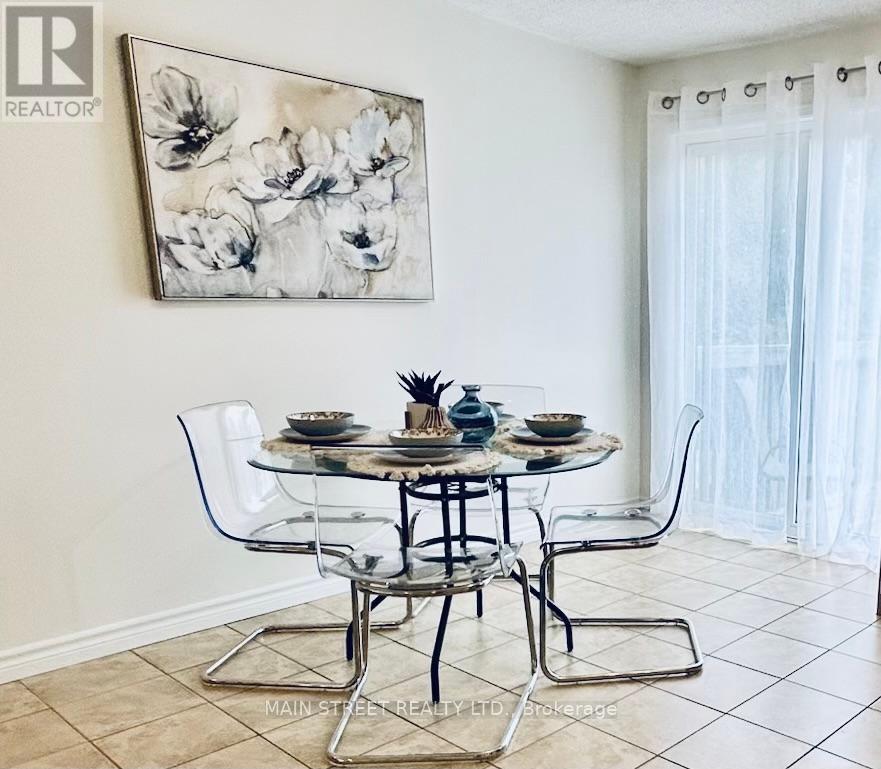 Photo 15 of 94 Silver Maple Crescent, Barrie ON