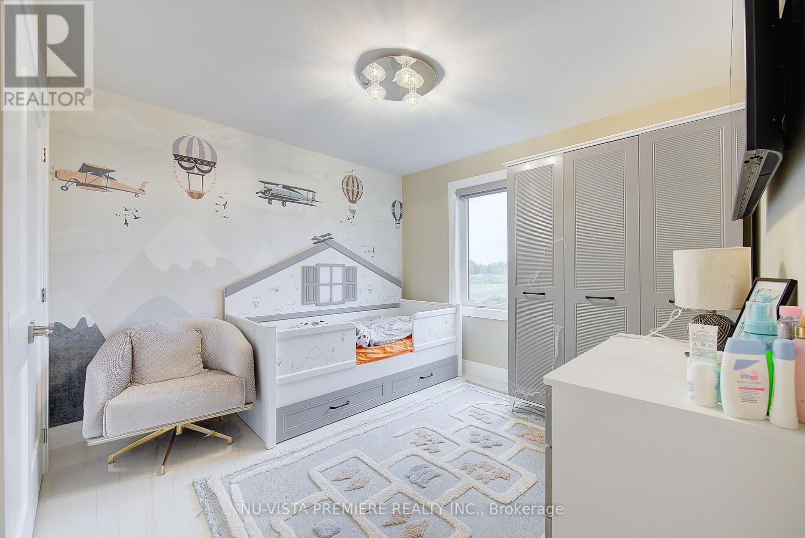Single Family House for Sale in  MCLEOD STREET North Middlesex (Parkhill) 