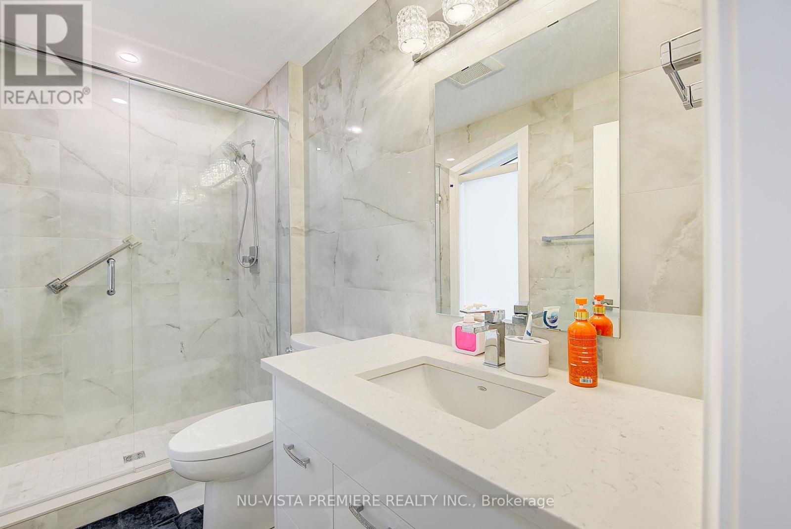 Single Family House for Sale in  MCLEOD STREET North Middlesex (Parkhill) 