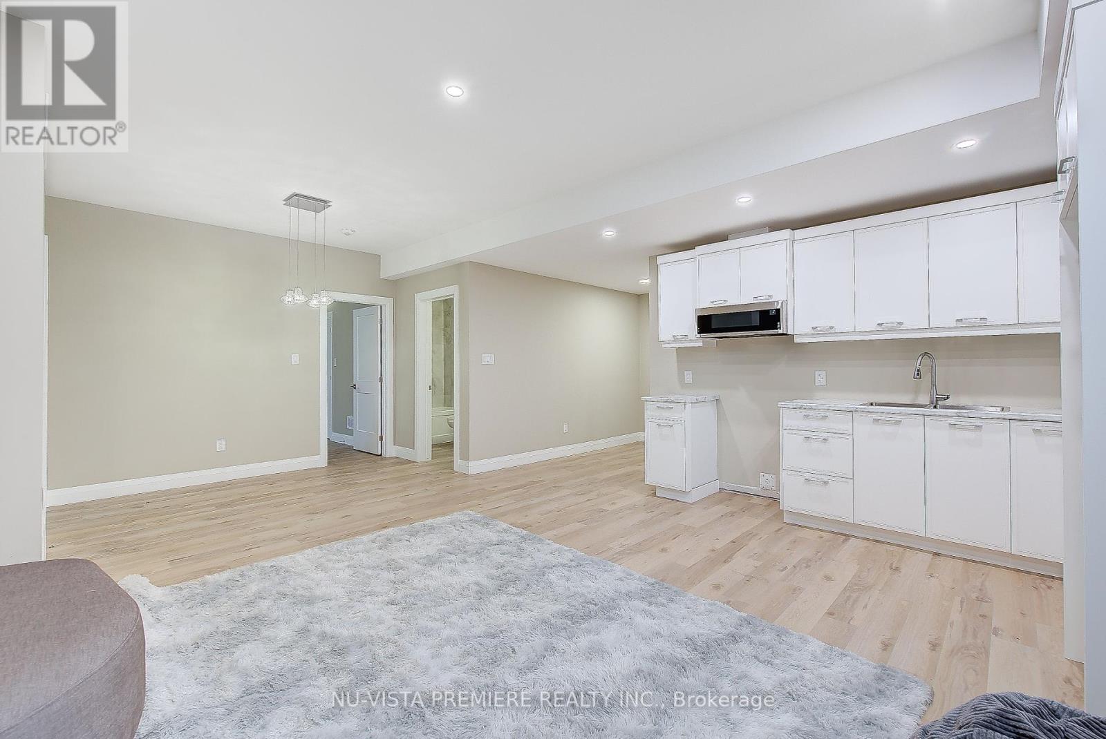 Single Family House for Sale in  MCLEOD STREET North Middlesex (Parkhill) 