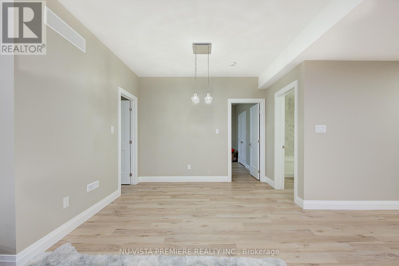 Single Family House for Sale in  MCLEOD STREET North Middlesex (Parkhill) 