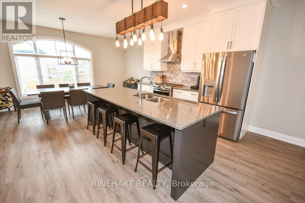 Photo 11 of 2317 Callingham Drive, London North ON