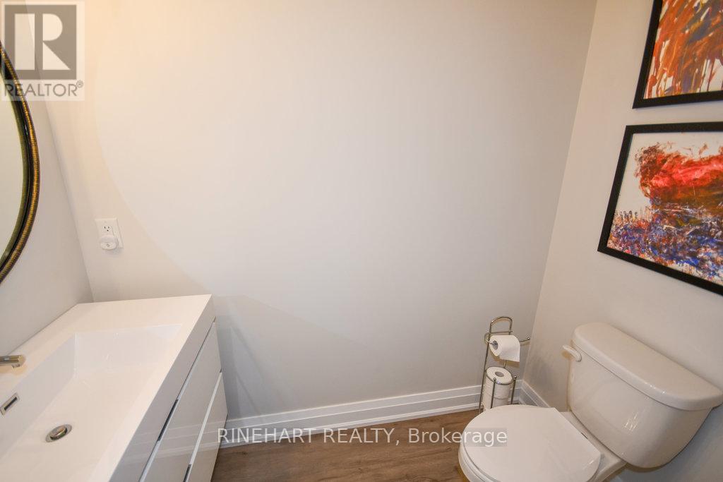 Photo 15 of 2317 Callingham Drive, London North ON