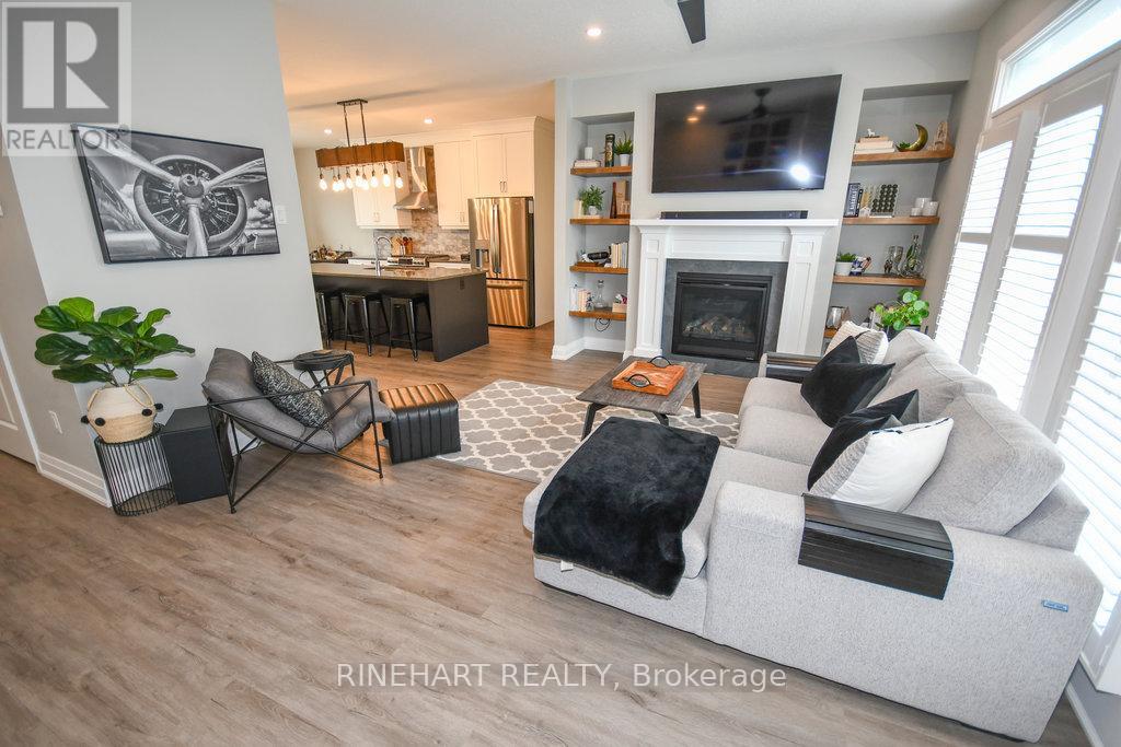 Photo 9 of 2317 Callingham Drive, London North ON