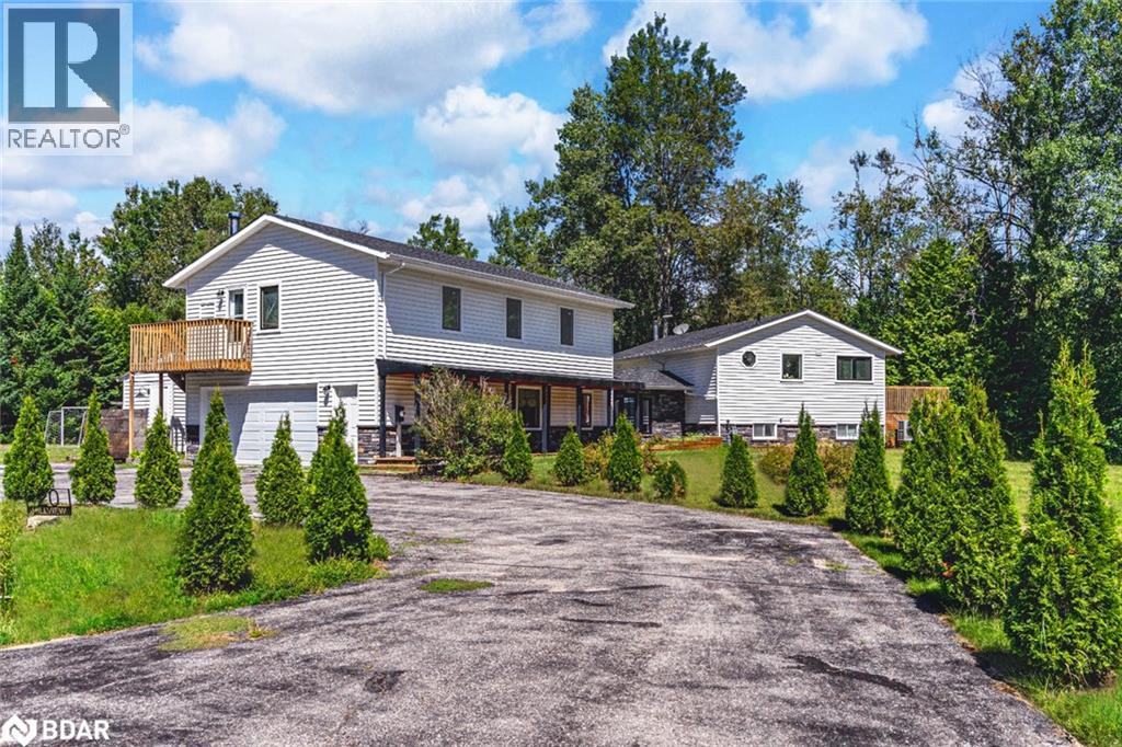 Photo 1 of 20 Hillview Crescent, Midhurst ON