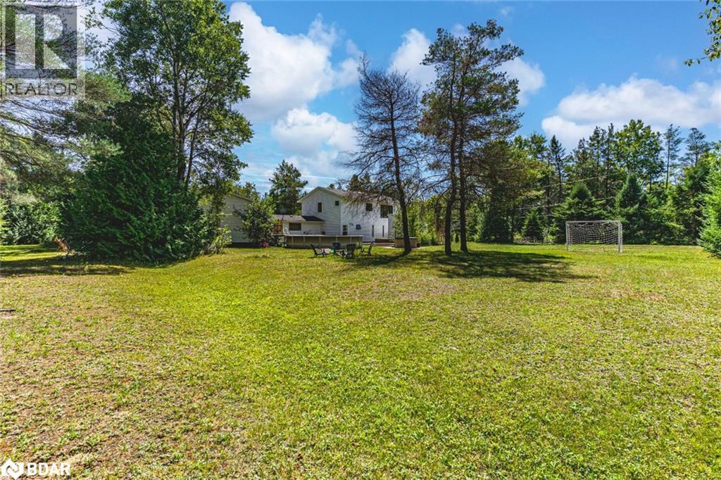 Photo 27 of 20 Hillview Crescent, Midhurst ON