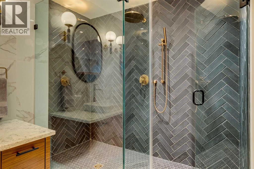 Single Family House for Sale in   Street NW Hillhurst Calgary 