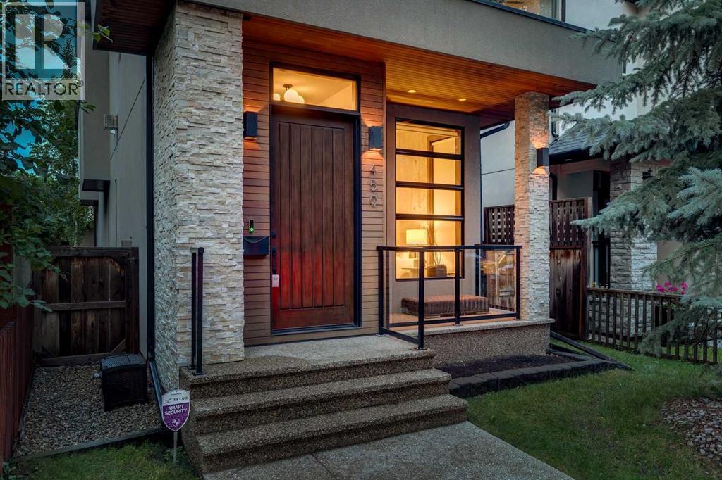 Single Family House for Sale in   Street NW Hillhurst Calgary 
