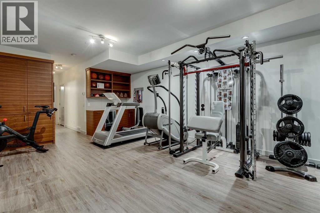 Single Family House for Sale in   Street NW Hillhurst Calgary 