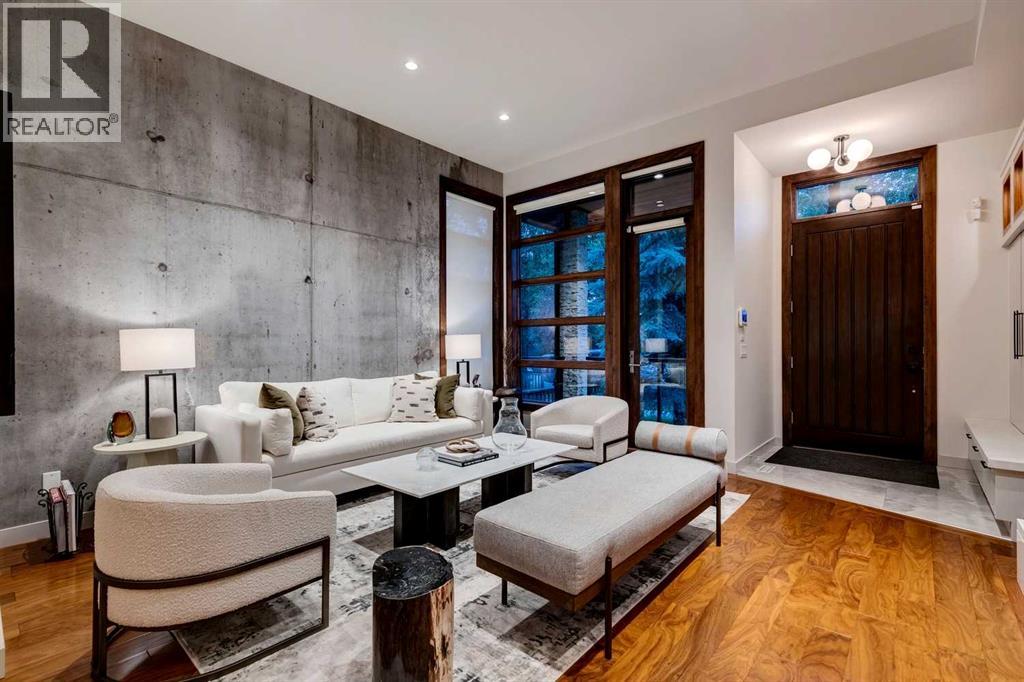 Single Family House for Sale in   Street NW Hillhurst Calgary 