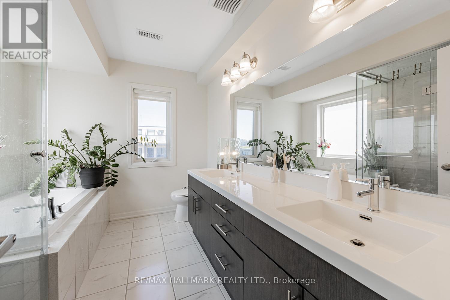 Photo 28 of 11 Caroline Carpenter Grove, Toronto ON