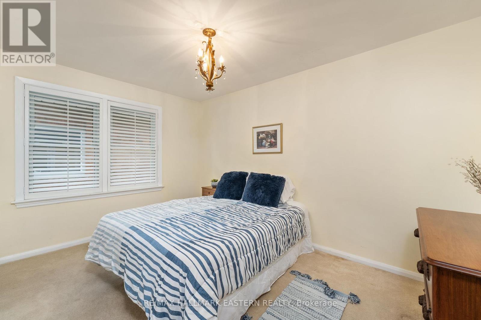 Photo 22 of 883 Kensington Drive, Peterborough ON