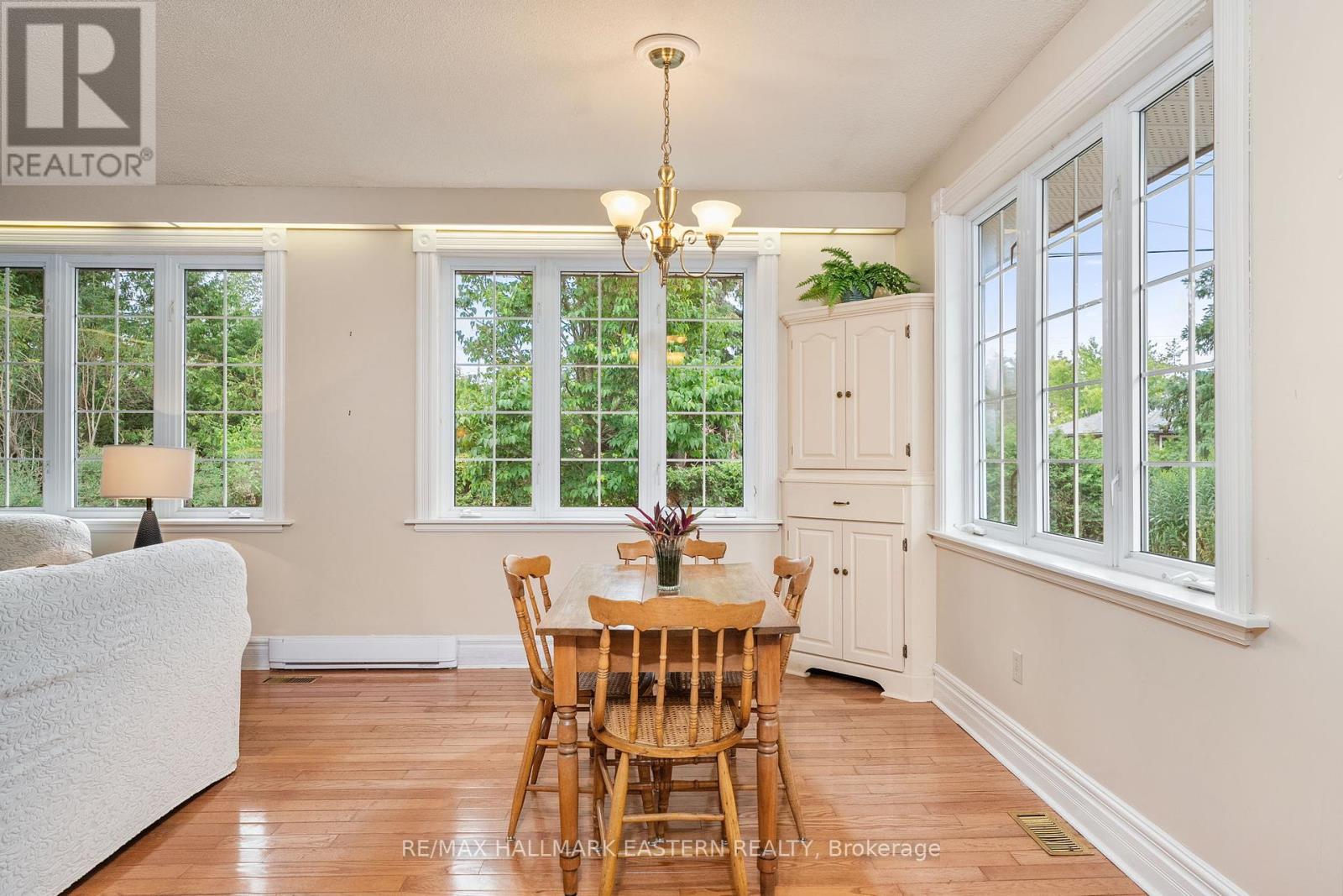 Photo 27 of 883 Kensington Drive, Peterborough ON