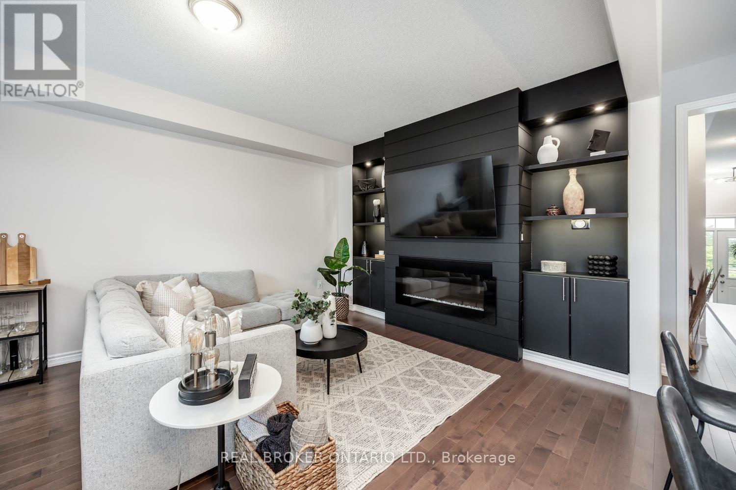 Photo 15 of 48 Highlands Boulevard, Cavan Monaghan ON