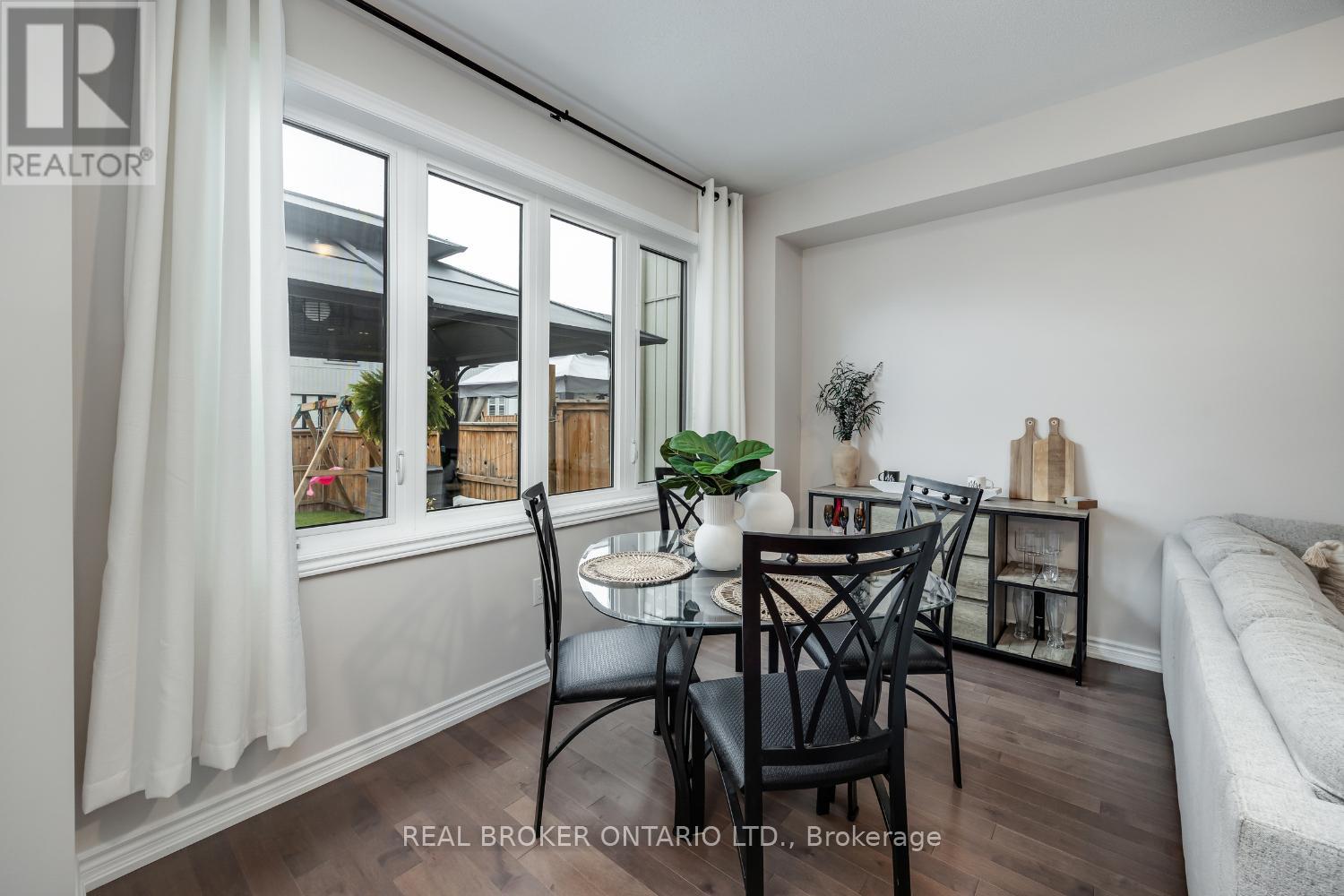 Photo 17 of 48 Highlands Boulevard, Cavan Monaghan ON