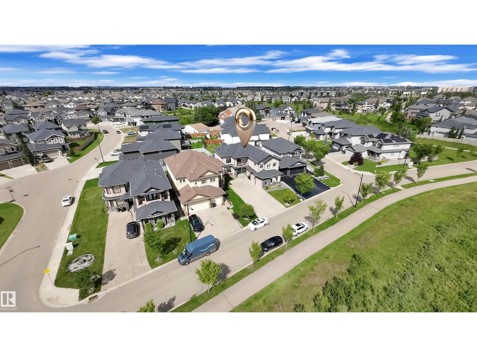 Photo 1 of 1273 Adamson Dr Sw, Edmonton AB
