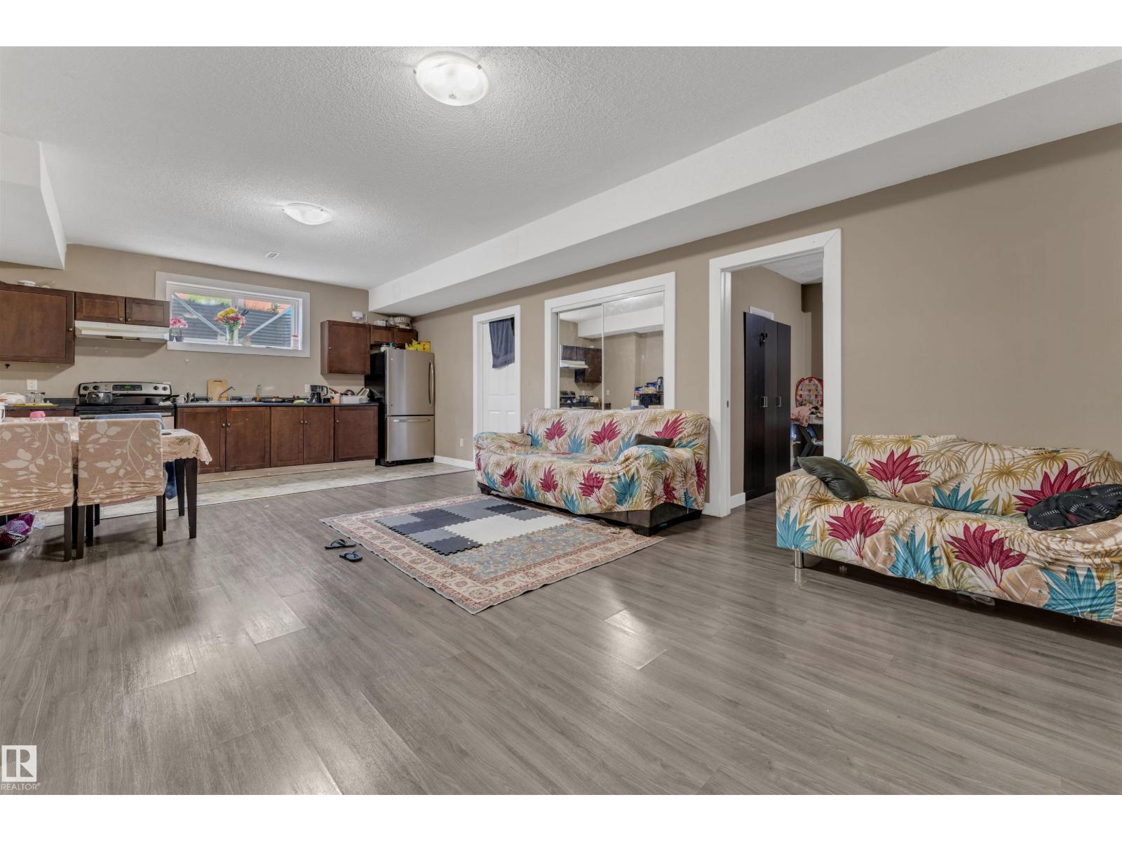 Photo 29 of 1273 Adamson Dr Sw, Edmonton AB