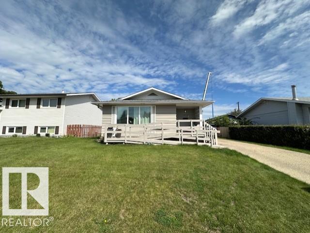 Photo 3 of 3512 114 Av Nw, Edmonton AB