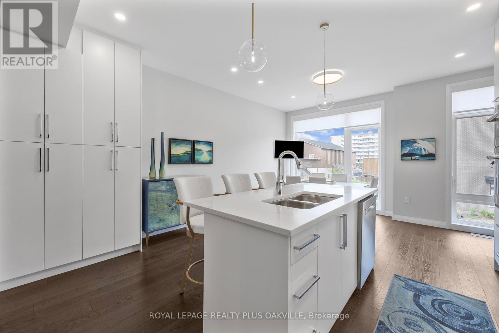 Photo 15 of 18 270 Melvin Avenue, Hamilton ON