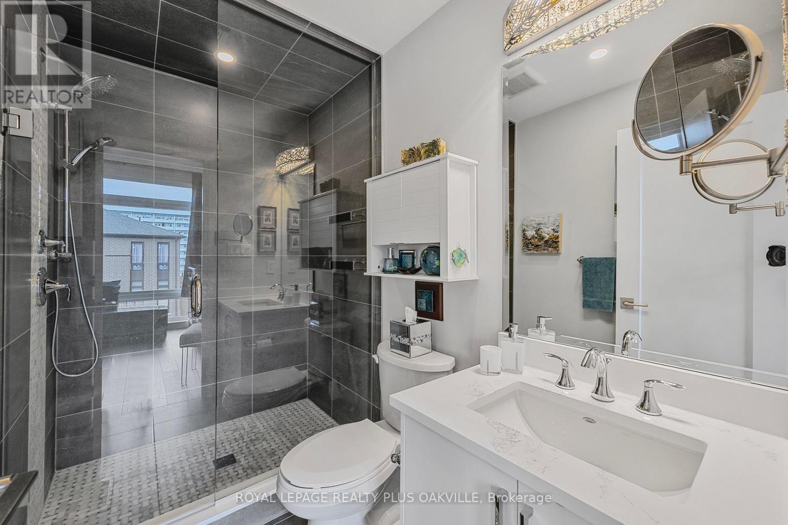 Photo 32 of 18 270 Melvin Avenue, Hamilton ON