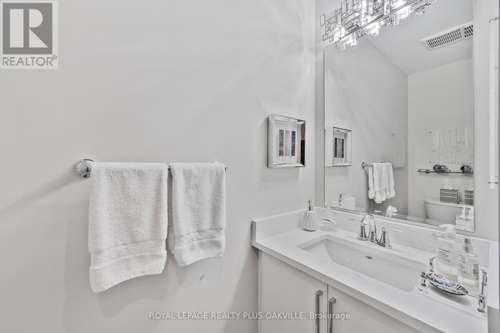 Photo 36 of 18 270 Melvin Avenue, Hamilton ON