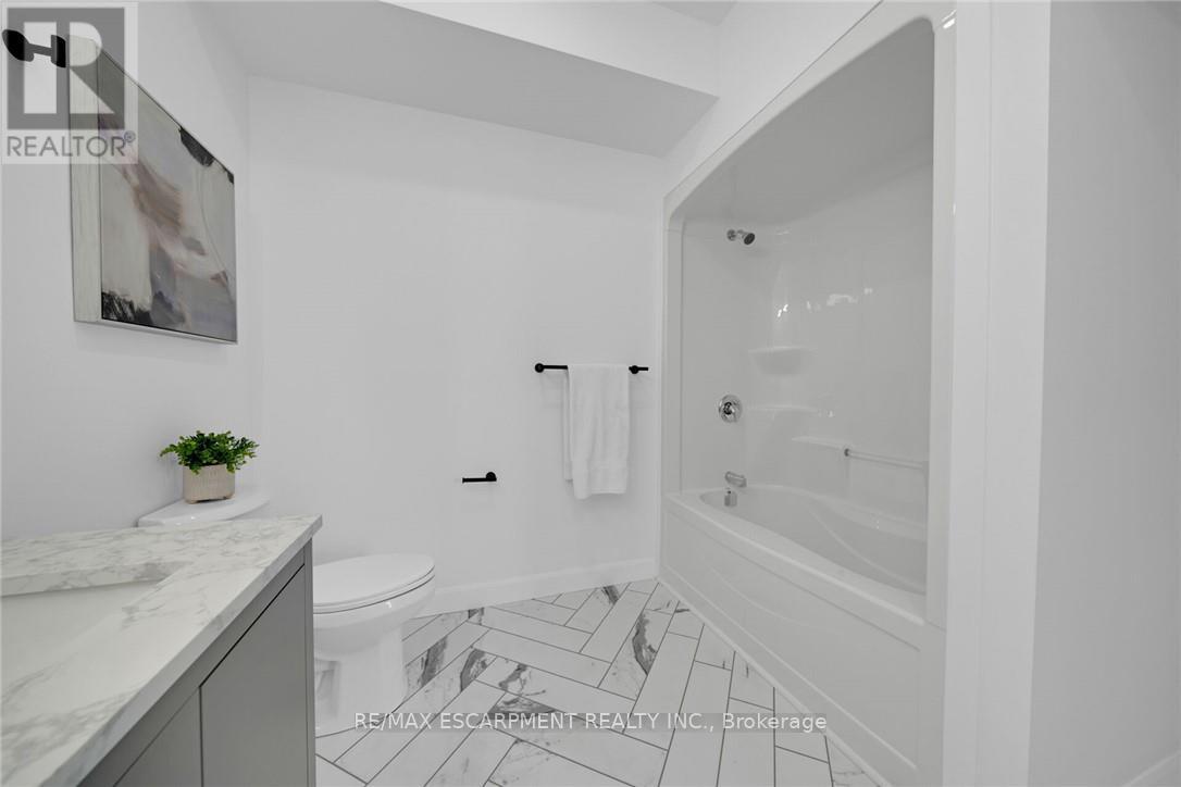 Photo 22 of 4093 Rainham Road, Haldimand ON