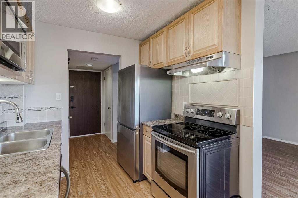 Photo 14 of 72 3519 49 Street Nw, Calgary AB