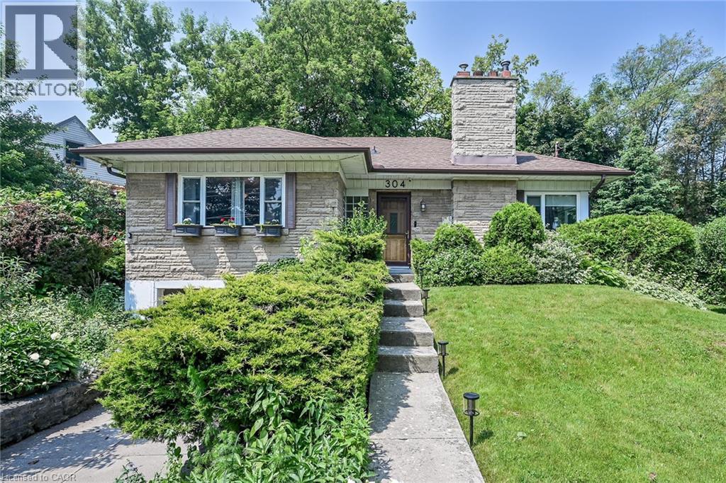 Photo 1 of 304 Glenholme Avenue, Hamilton ON