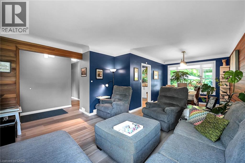 Photo 13 of 304 Glenholme Avenue, Hamilton ON