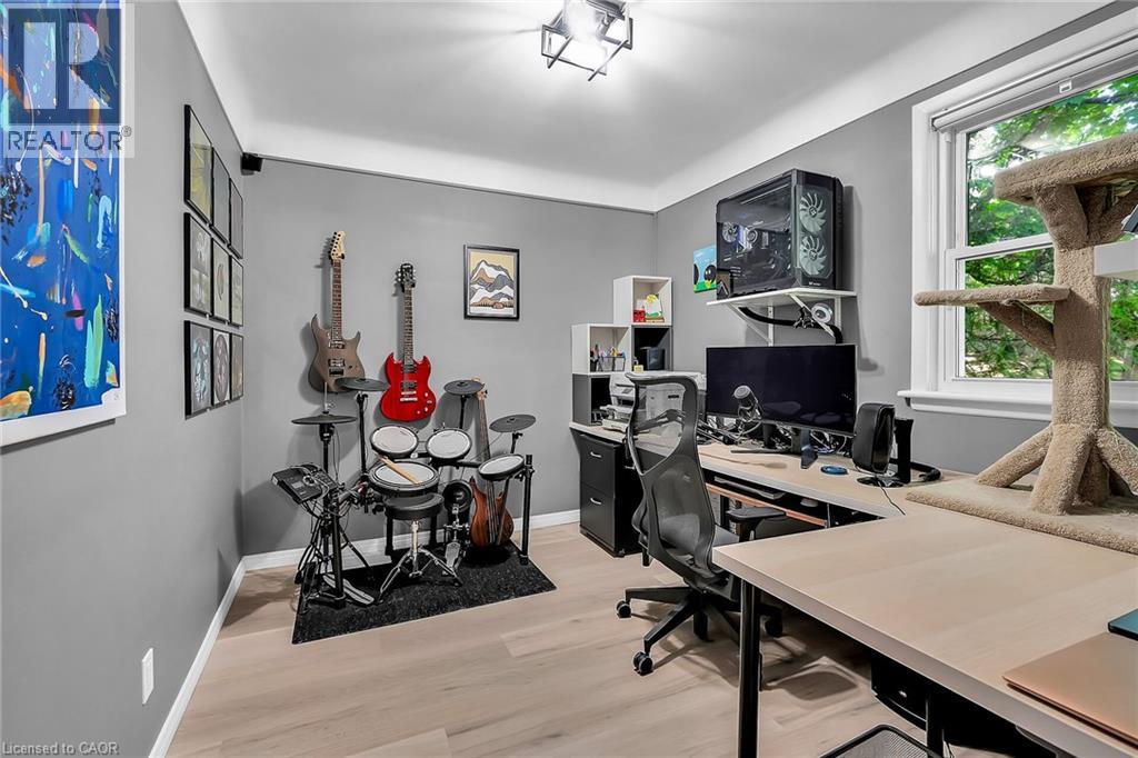 Photo 22 of 304 Glenholme Avenue, Hamilton ON