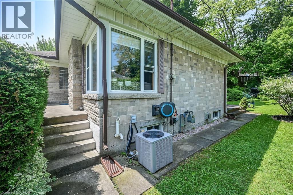 Photo 44 of 304 Glenholme Avenue, Hamilton ON