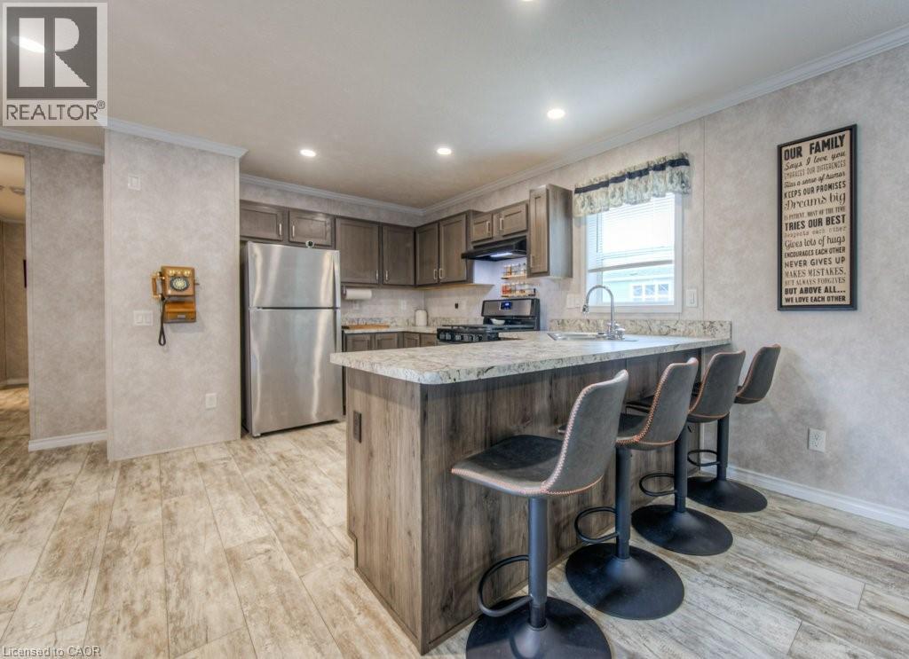 Photo 15 of 99 Fourth Concession Road Unit 517, Burford ON
