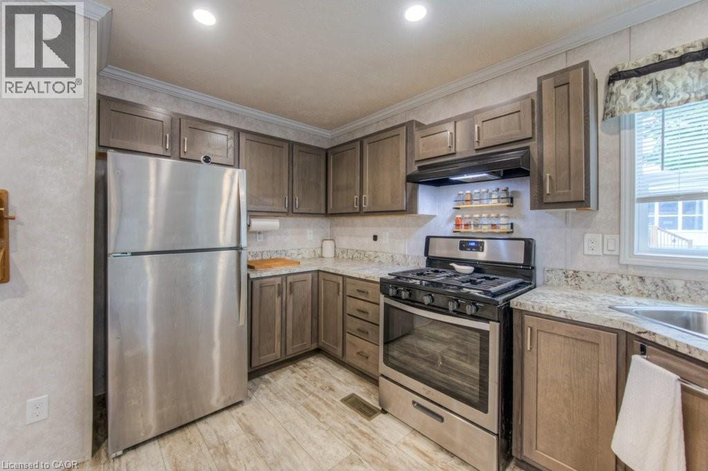 Photo 16 of 99 Fourth Concession Road Unit 517, Burford ON