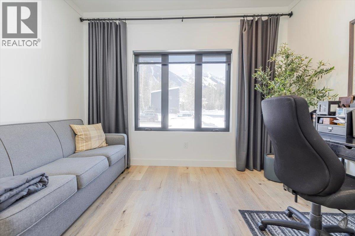 Photo 24 of 4600 Alpine Way, Fernie BC