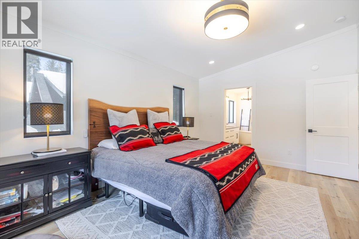 Photo 31 of 4600 Alpine Way, Fernie BC