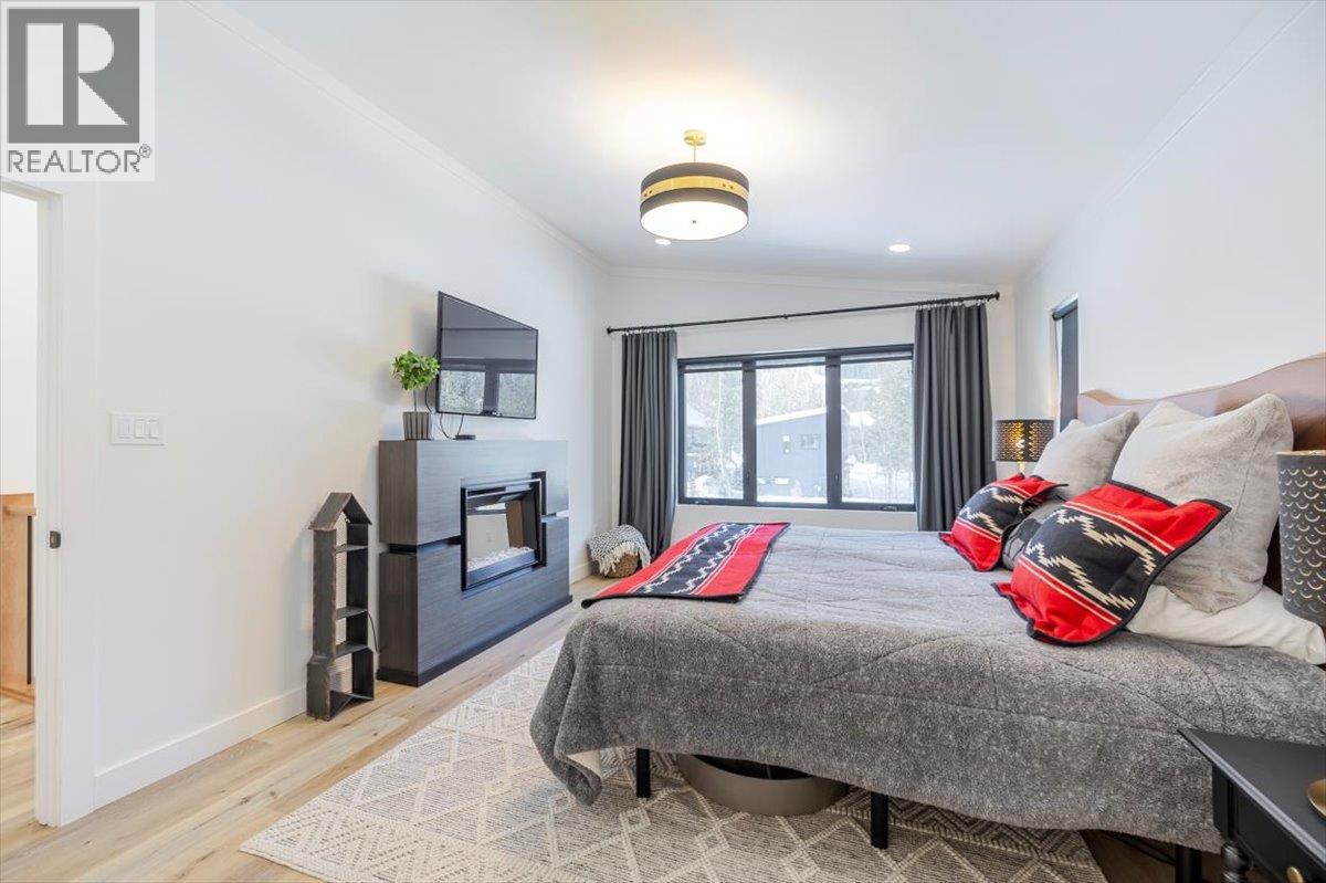 Photo 33 of 4600 Alpine Way, Fernie BC