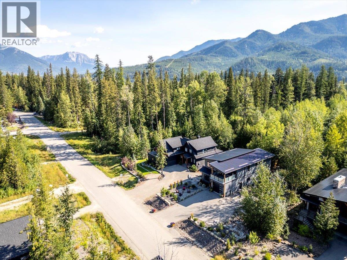 Photo 63 of 4600 Alpine Way, Fernie BC