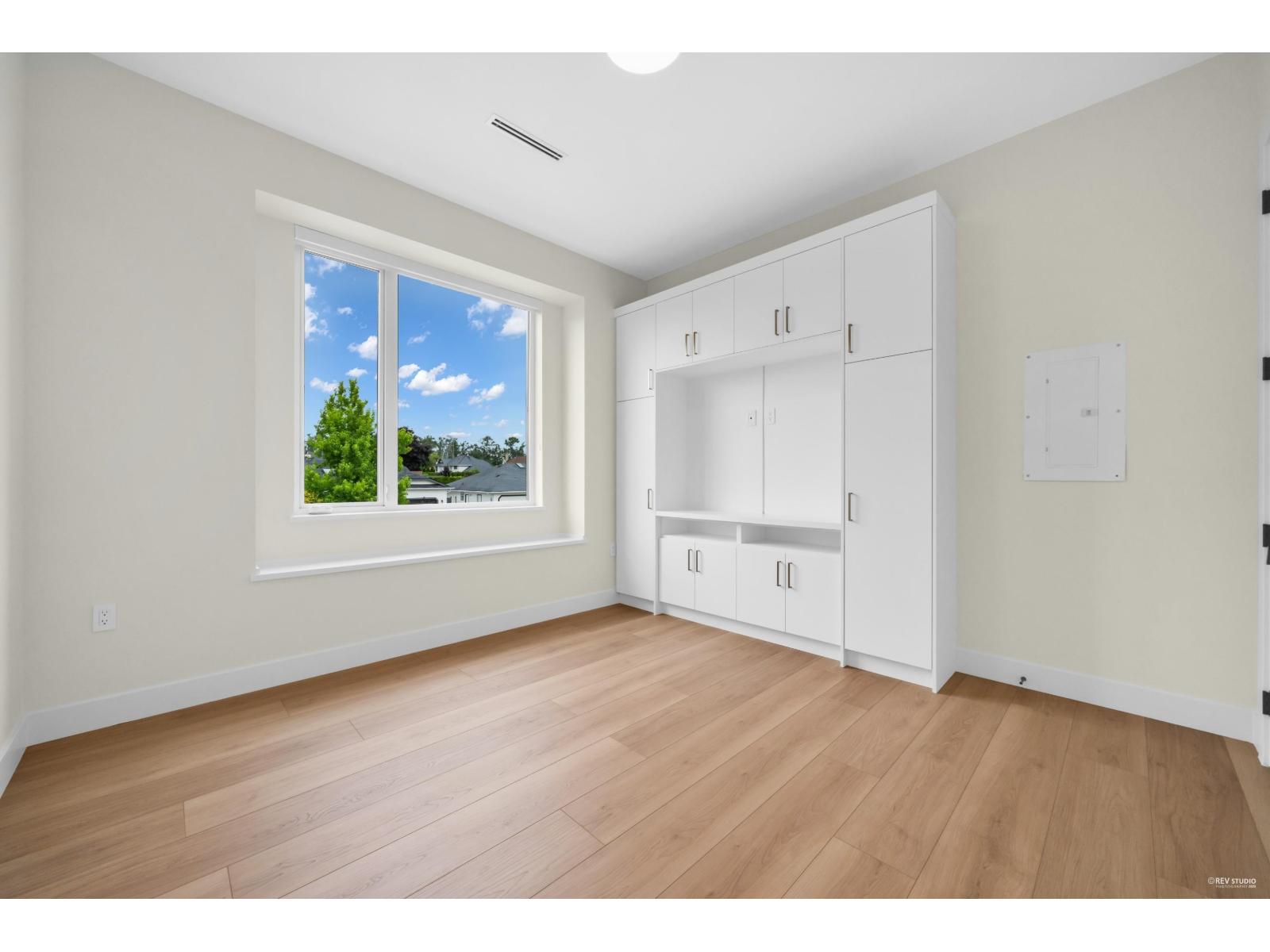 Photo 25 of 18668 56 A Avenue, Surrey BC