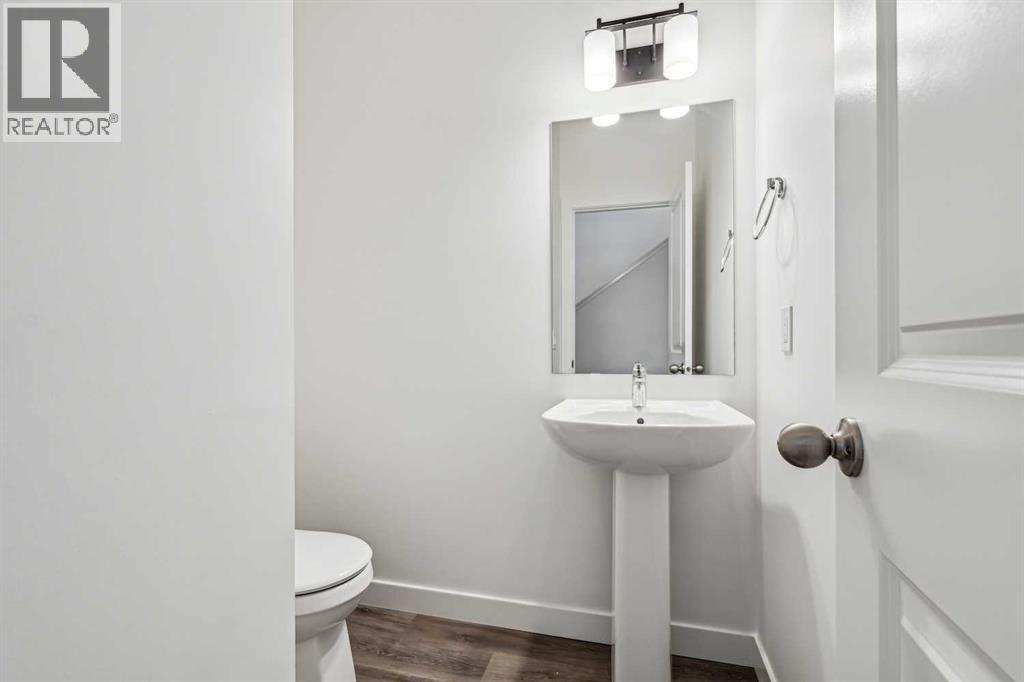Photo 6 of 1504 24 Rivercrest Drive, Cochrane AB
