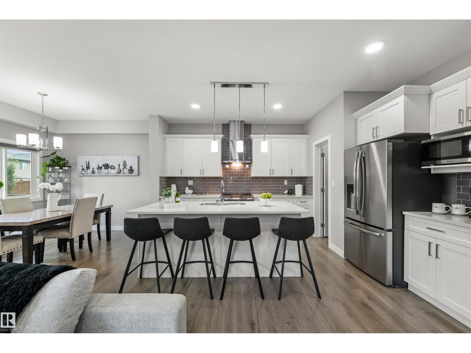 Photo 17 of 704 Conroy Co Sw, Edmonton AB