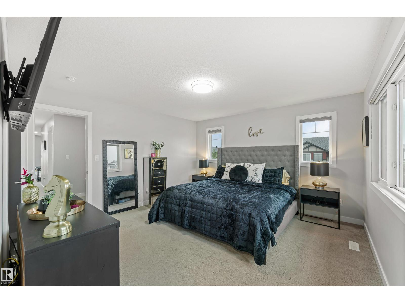Photo 35 of 704 Conroy Co Sw, Edmonton AB
