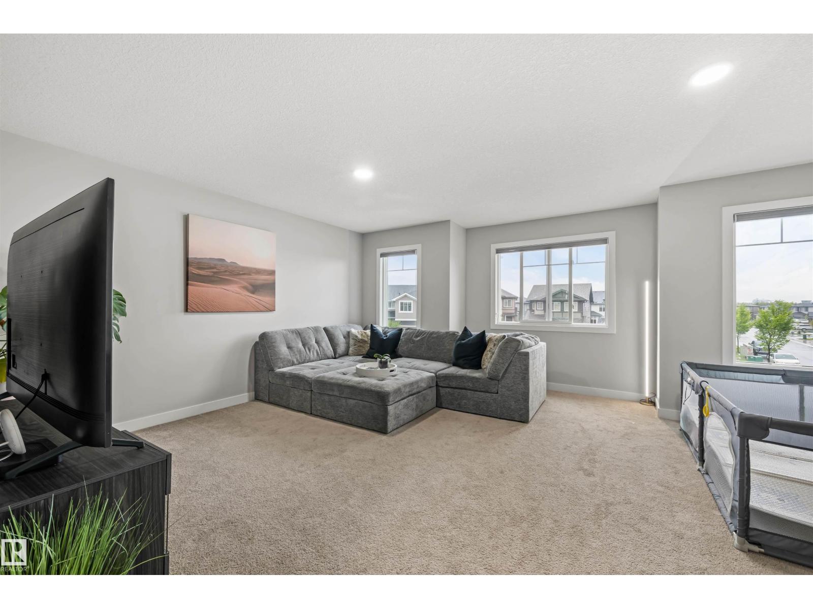 Photo 30 of 704 Conroy Co Sw, Edmonton AB