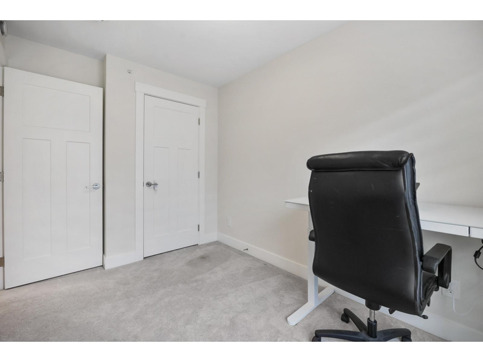 Photo 30 of 3 5475 199 A Street, Langley BC