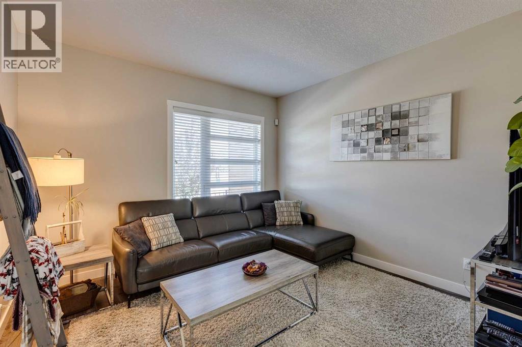 Photo 4 of 385 Midtown Gate Sw, Airdrie AB