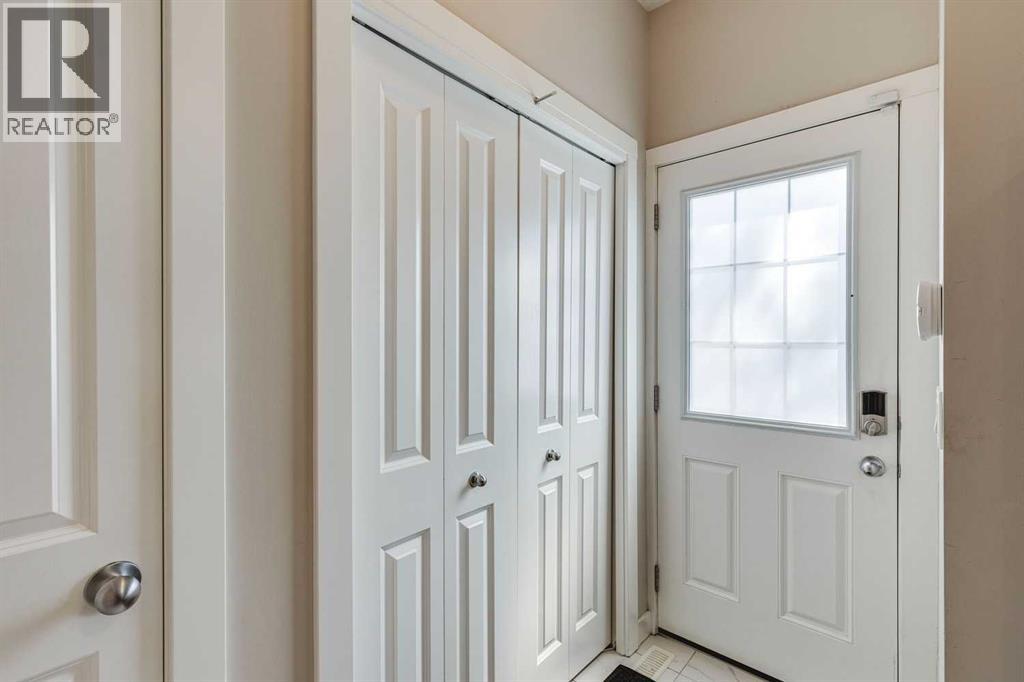 Photo 12 of 385 Midtown Gate Sw, Airdrie AB