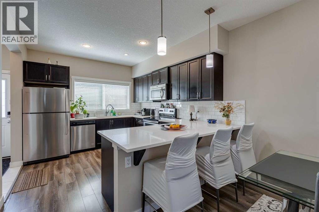 Photo 7 of 385 Midtown Gate Sw, Airdrie AB