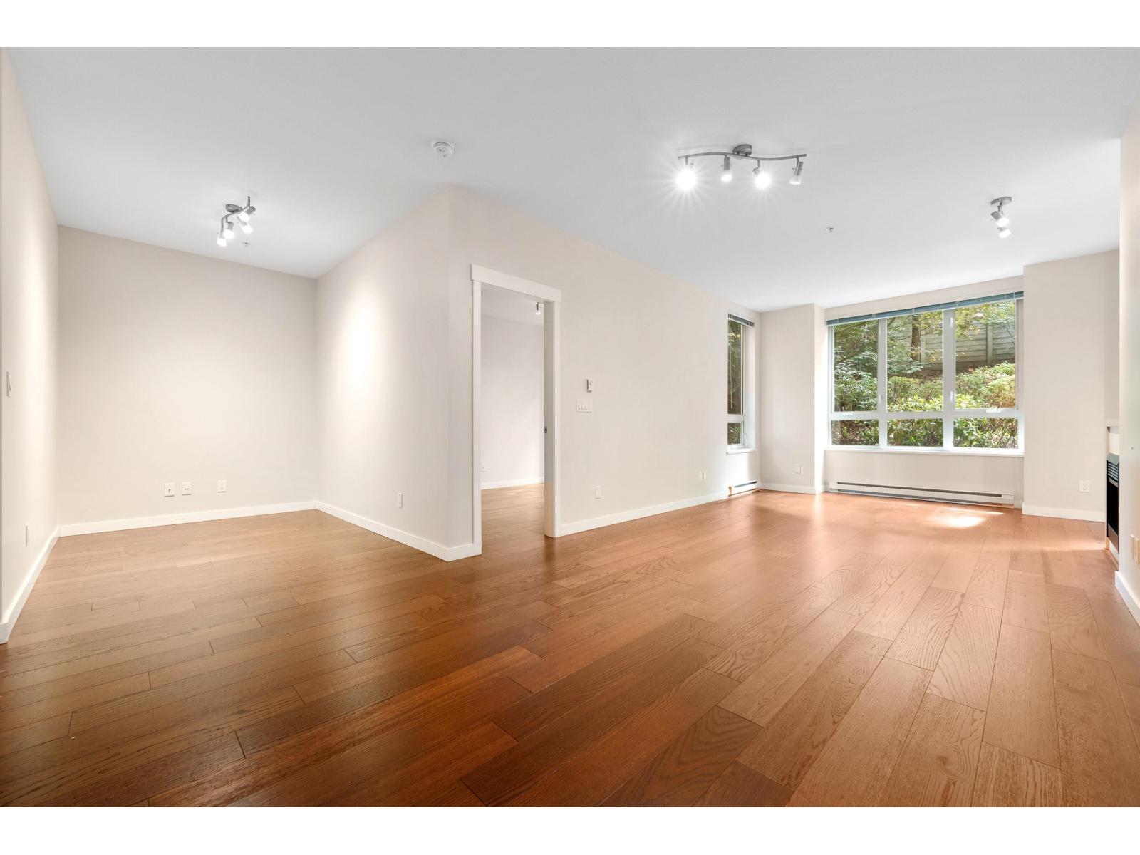 Photo 7 of 122 15918 26 Avenue, Surrey BC