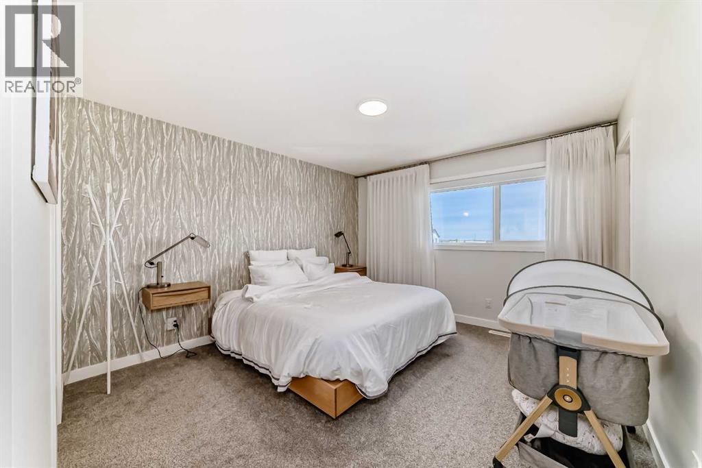 Single Family House 3 Level for Sale in  Lavender Road SE Rangeview Calgary 