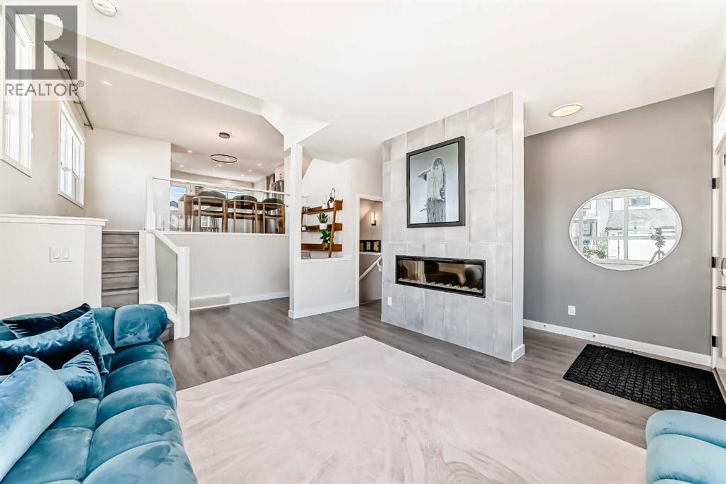 Single Family House 3 Level for Sale in  Lavender Road SE Rangeview Calgary 