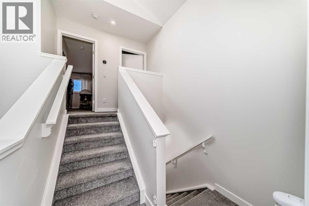 Single Family House 3 Level for Sale in  Lavender Road SE Rangeview Calgary 
